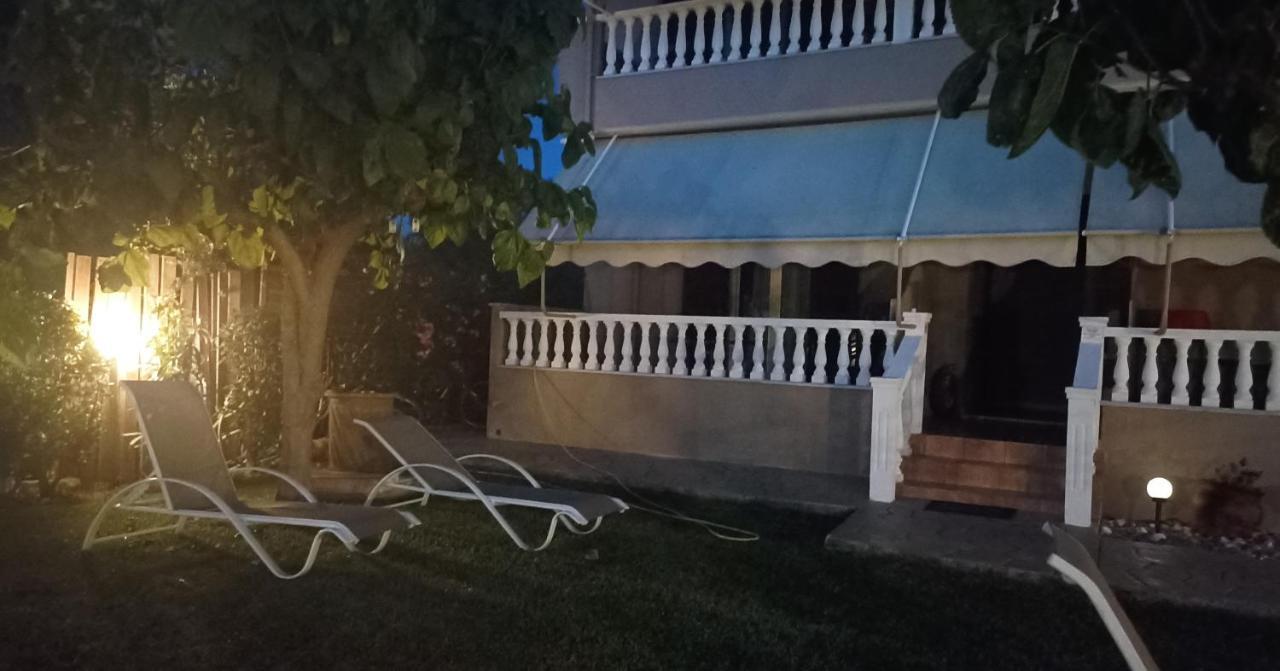 Evalena Home Frínion Dış mekan fotoğraf